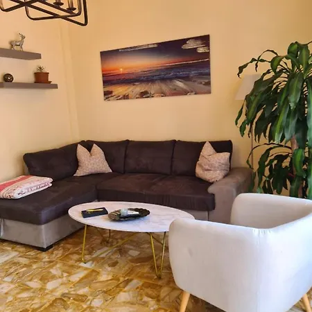 Apartment Casa Dell Amore 4 *